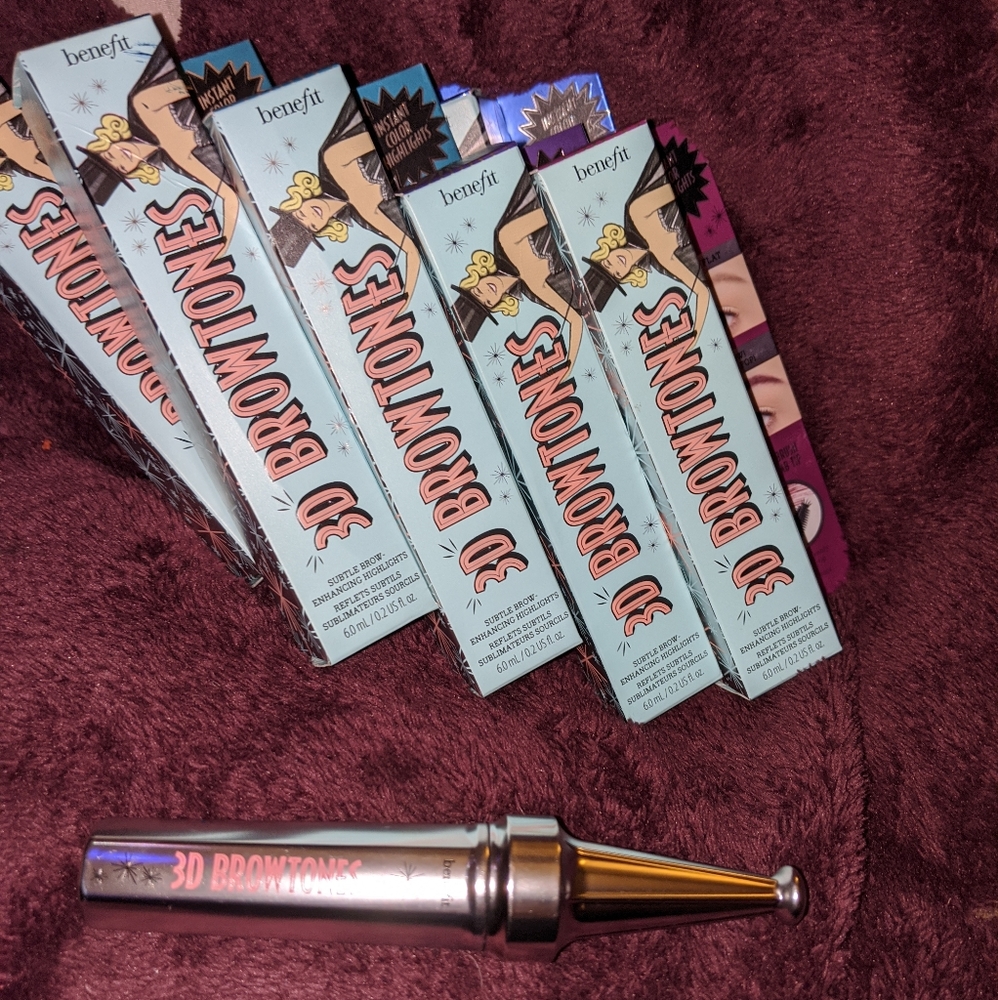 Benefit 3D browtones Deep Teal